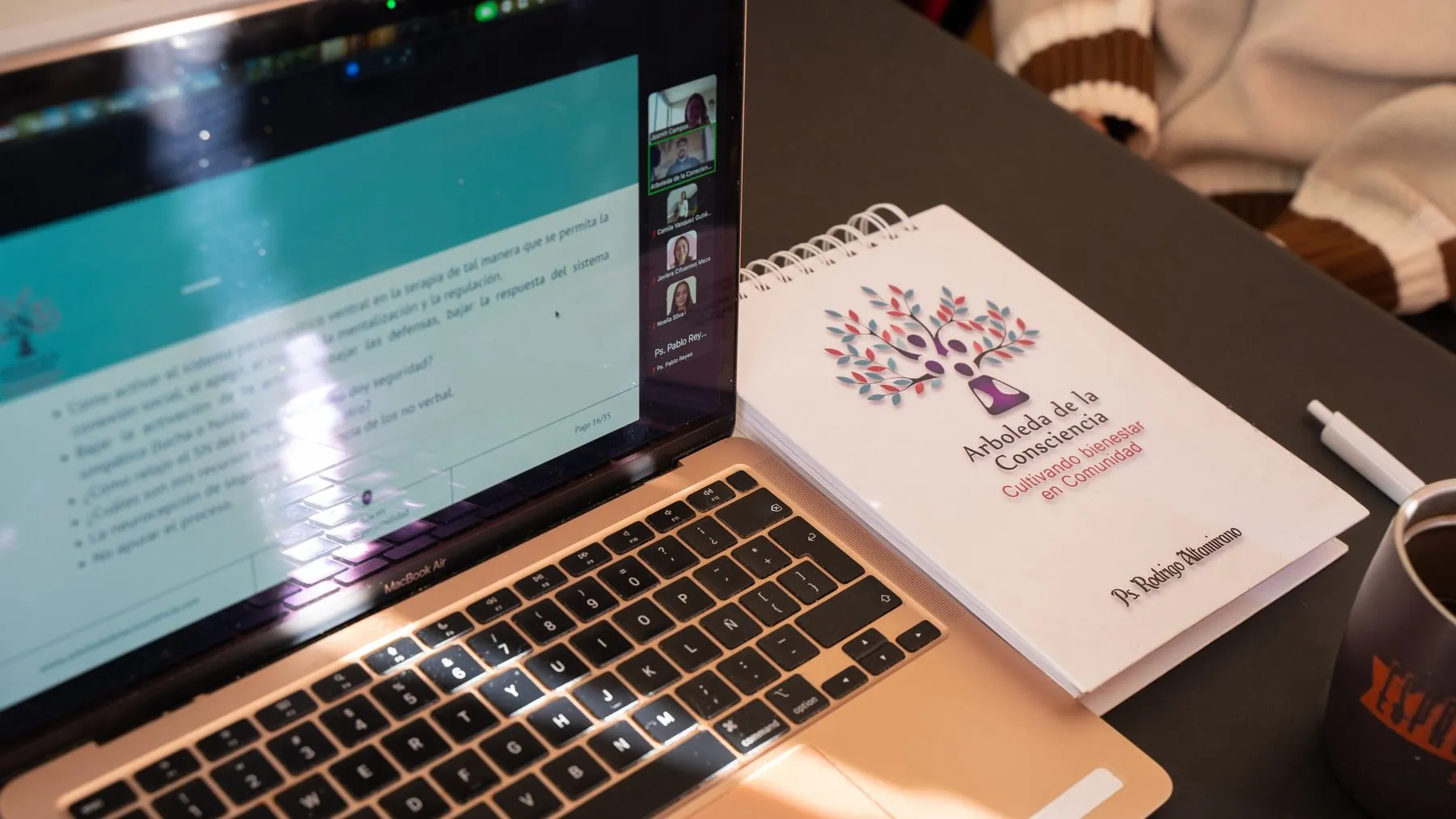 Material de trabajo y acompañamiento de Arboleda de la Consciencia